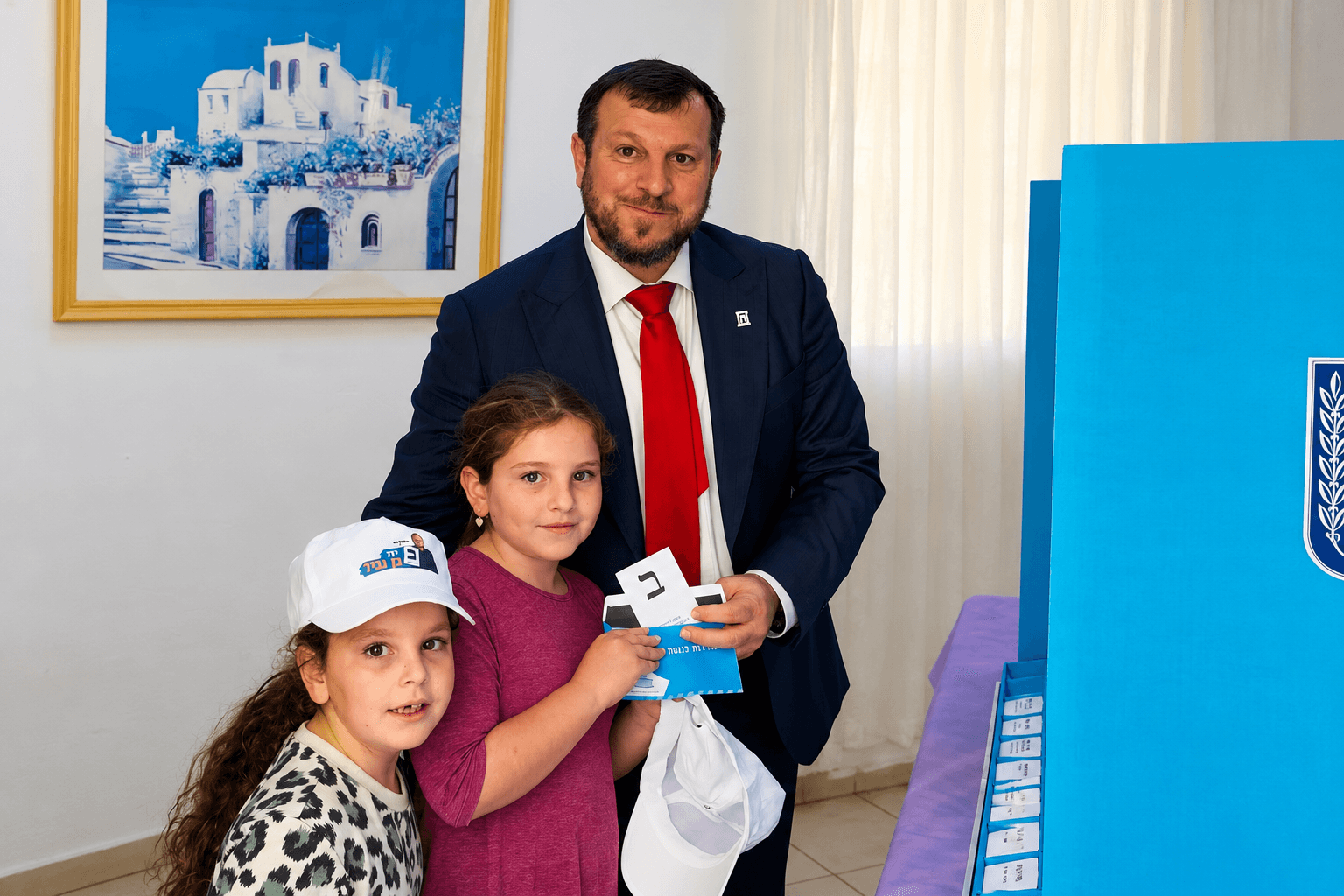 השר עמיחי אליהו: "בחירות גורליות, אסור לזרוק קולות לפח"