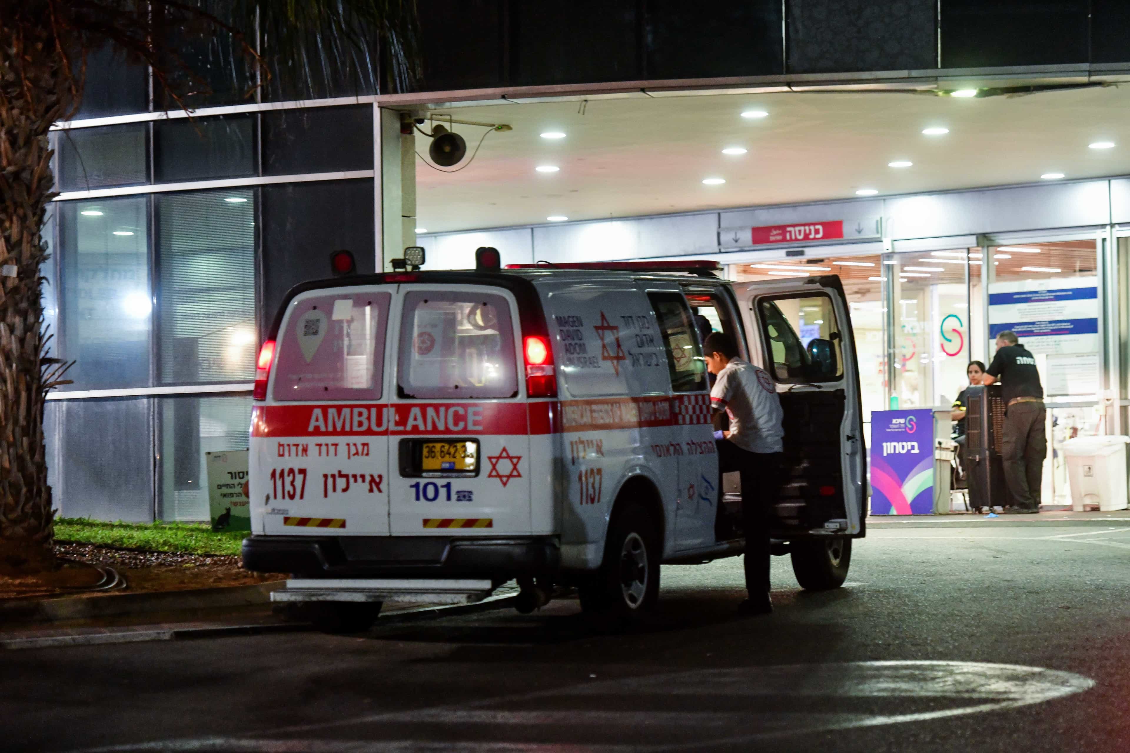 עובר ללא רוח חיים הושאר בכניסה לבית חולים בירושלים - נעצר חשוד במעורבות במקרה