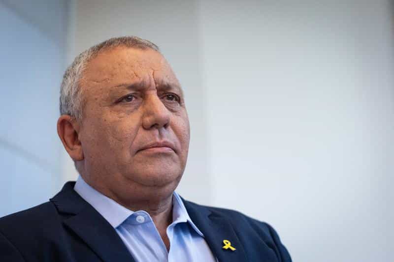 גם ראש המועצה הערבי סותר את גרסת איזנקוט: ״לא הודענו על תמיכה – הוא הבטיח לצרף את רע"ם לממשלה"