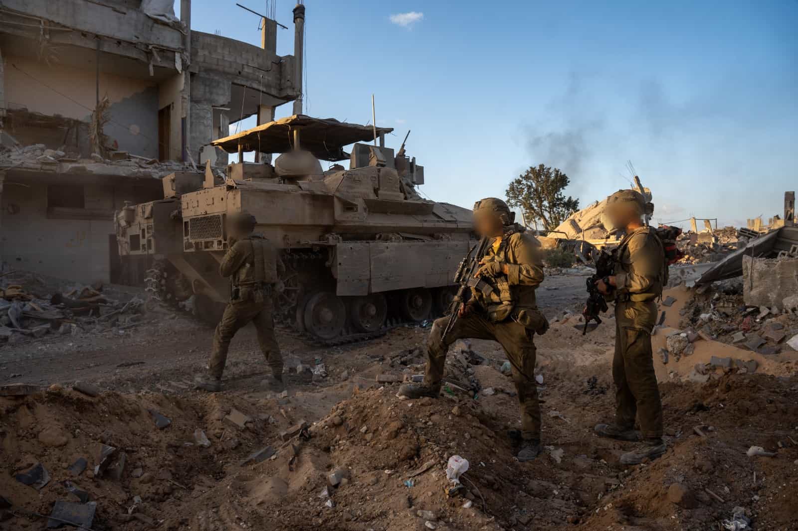 מחבלי חמאס העפילו מטען נפץ על כלי הנדסי בעזה - אין נפגעים בקרב כוחותינו