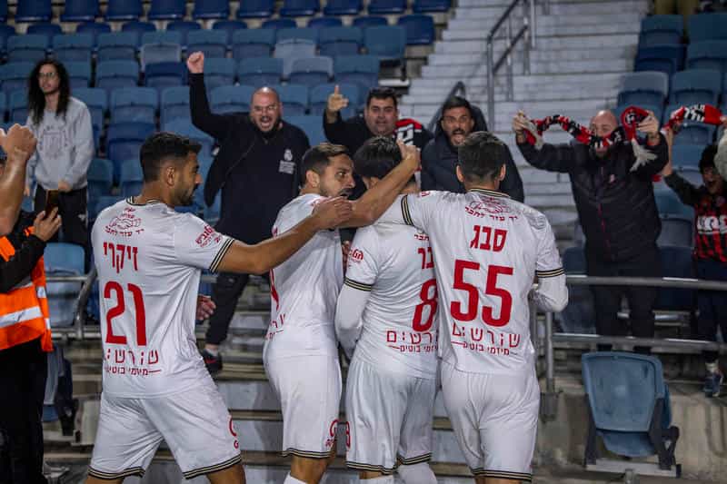 הפועל פתח תקווה ממשיכה להתרסק: הפסד שביעי ברציפות, הפועל חיפה חגגה ניצחון חשוב