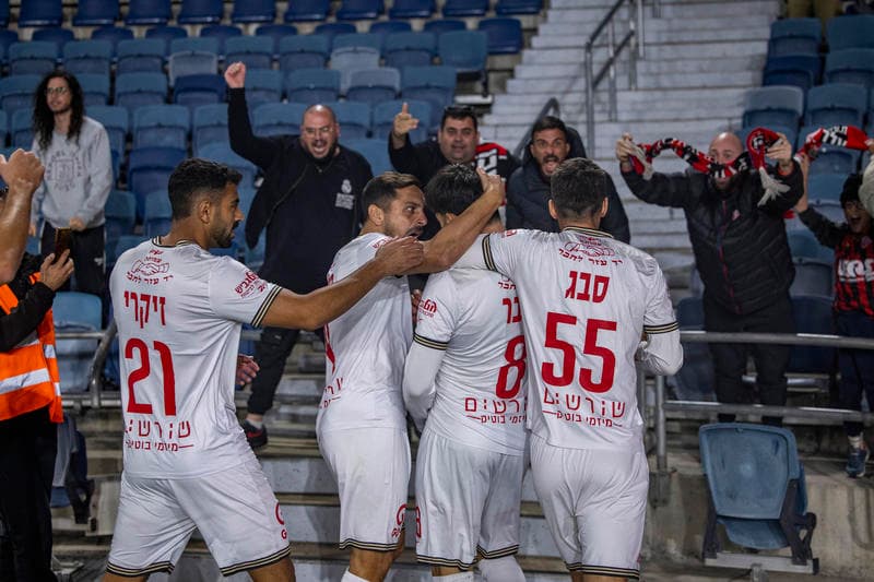 הפועל פתח תקווה ממשיכה להתרסק: הפסד שביעי ברציפות, הפועל חיפה חגגה ניצחון חשוב