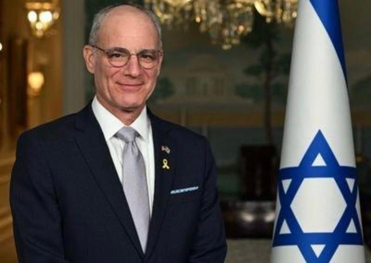 השגריר לייטר: "נריה עדיין מחובר למכונות הנשמה, התפילות שלכם העניקו לנו כח"