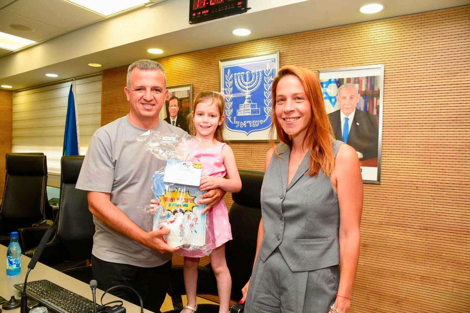 גיבורי העל של המקלטים: יוזמת היצירה והחוסן של ילדי רמת גן