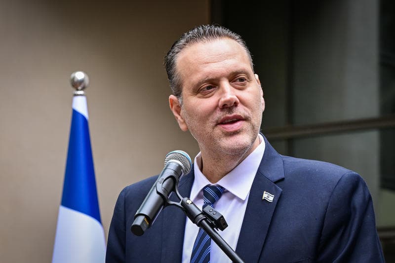 מיקי זוהר פנה לראש השב״כ בדרישה לחקור את יוצרי הסרט השיקרי ״נז״א״ - ולבחון את שלילת אזרחותם