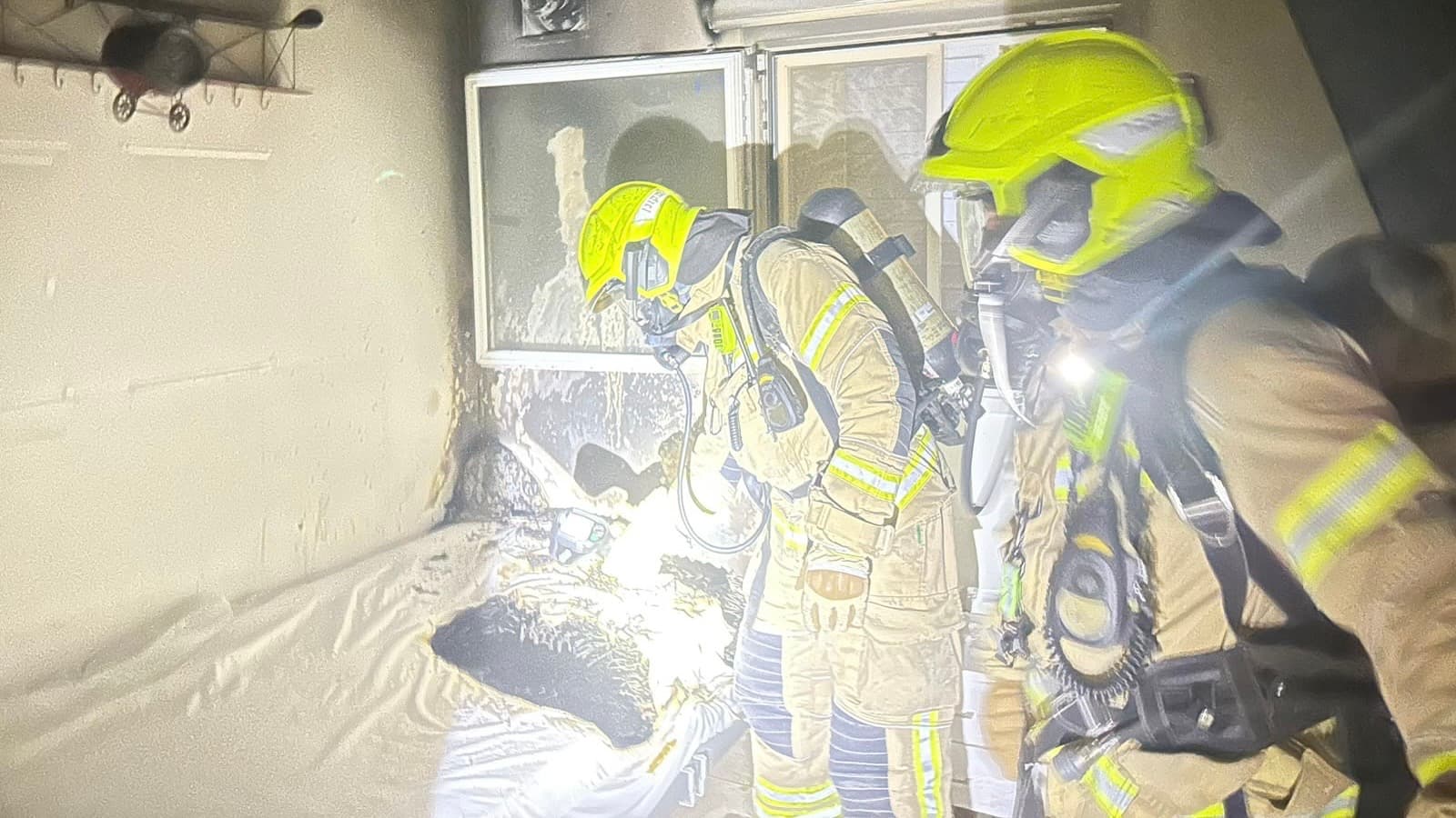 שרפה בדירת מגורים בטירת כרמל: ארבעה נפגעים, בהם אחד במצב בינוני