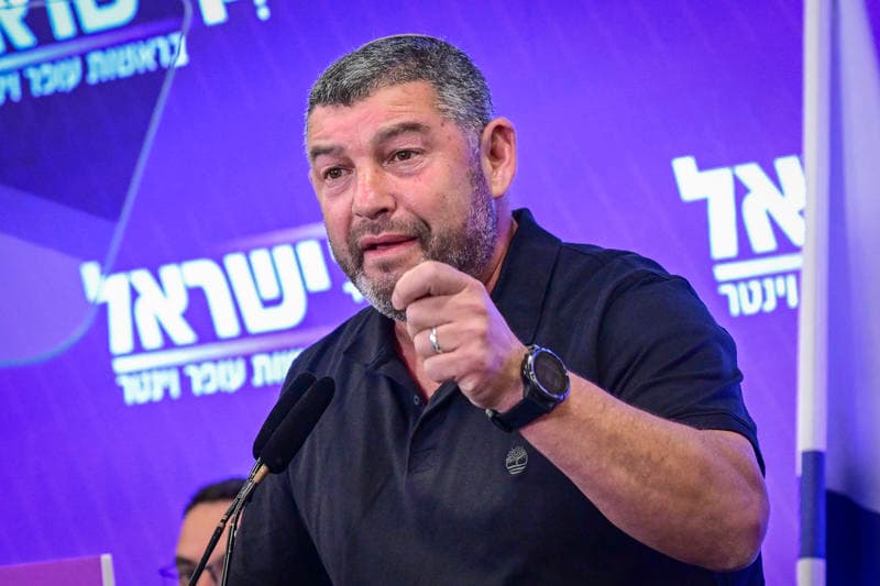 מחשש לפגיעה בגוש הימין: שניים במפלגת "עמך ישראל" שוקלים לפרוש | צפו