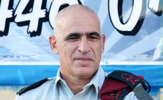 גיבור בארי בדרך לכנסת: אלוף במיל׳ יוסי בכר מצטרף לציונות הדתית