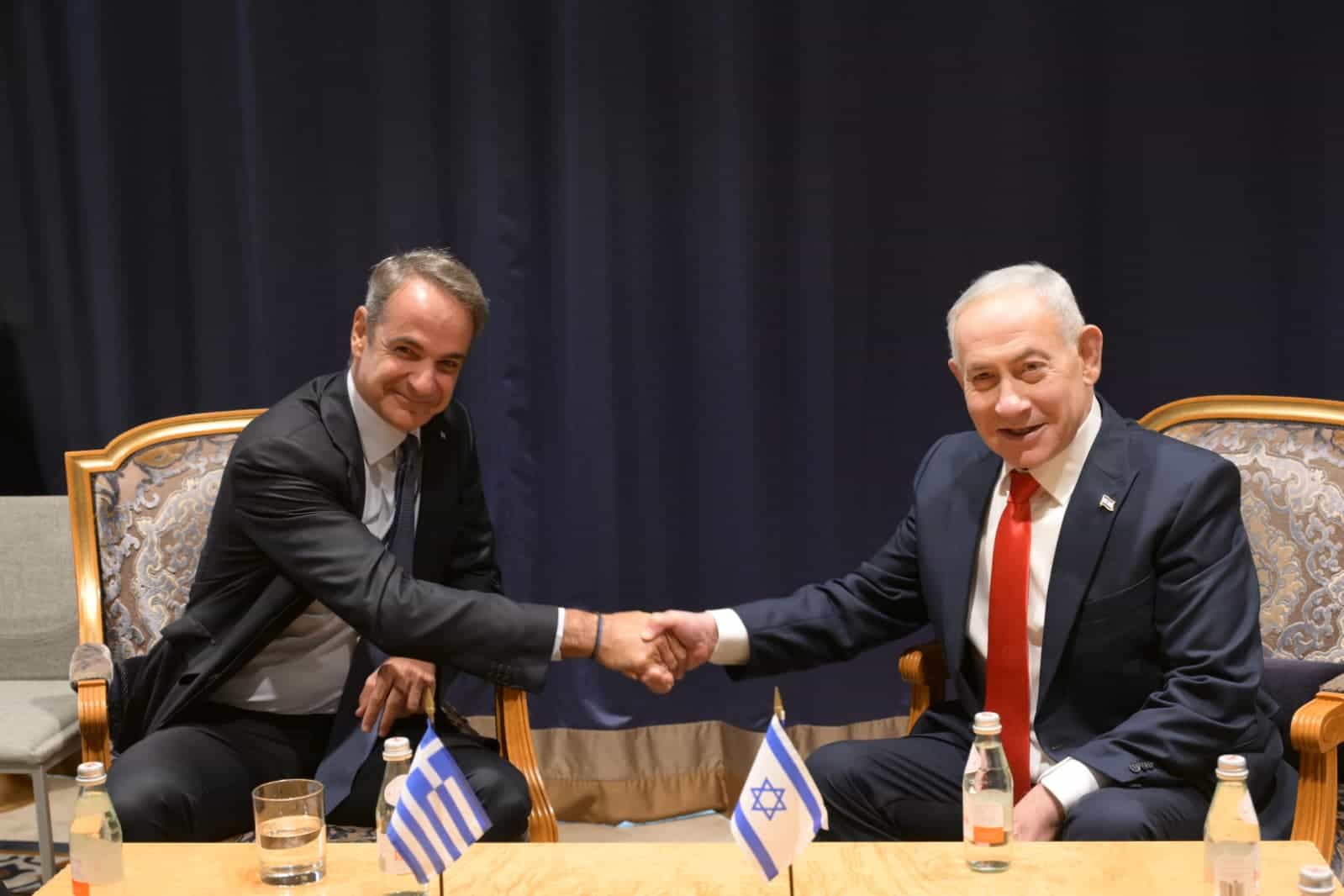 נתניהו נפגש עם ראש ממשלת יוון בניו יורק: "דנו בחיזוק הברית האסטרטגית והאנרגטית" | צפו