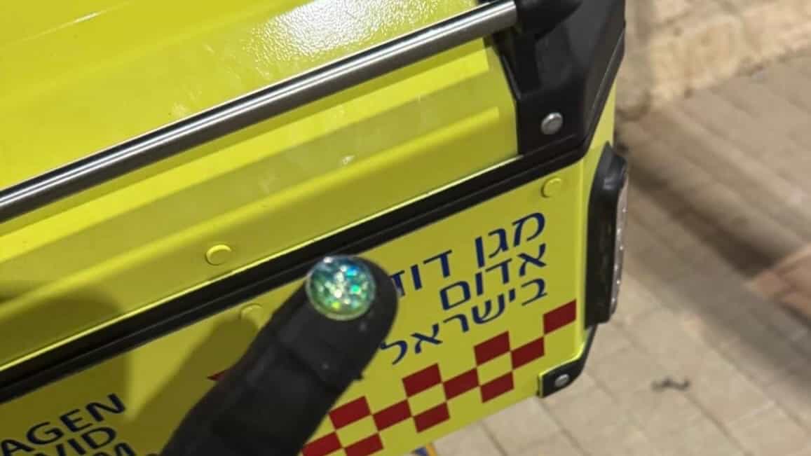 דרמה בנתיבות: תינוק נחנק מקישוט סוכה – חובש מד״א הציל את חייו