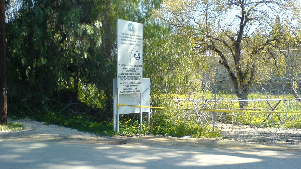 אחרי שהפגישה המשולשת בניו יורק לא יצאה לפועל: שליחת האו"ם חוזרת לקפריסין באוקטובר