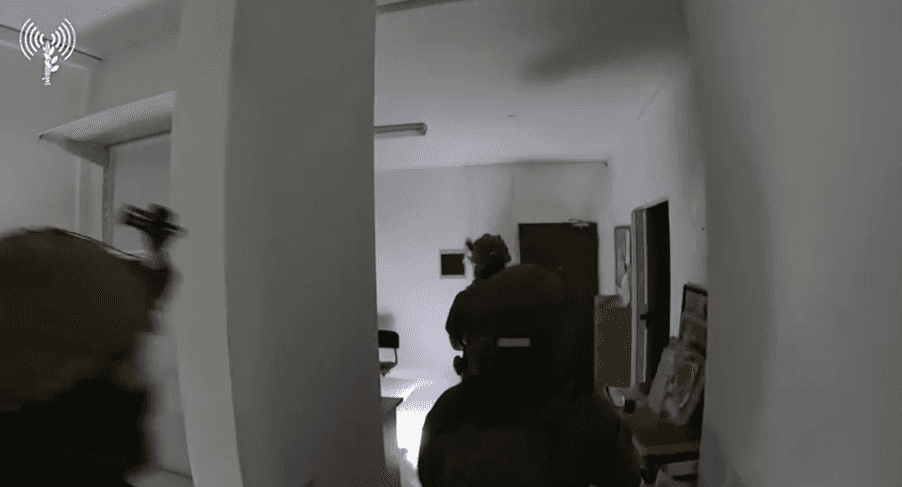כוחותינו חשפו ועצרו "פעילים" ב"ארגוני צדקה" ששיתפו פעולה עם חמאס | צפו בתיעוד