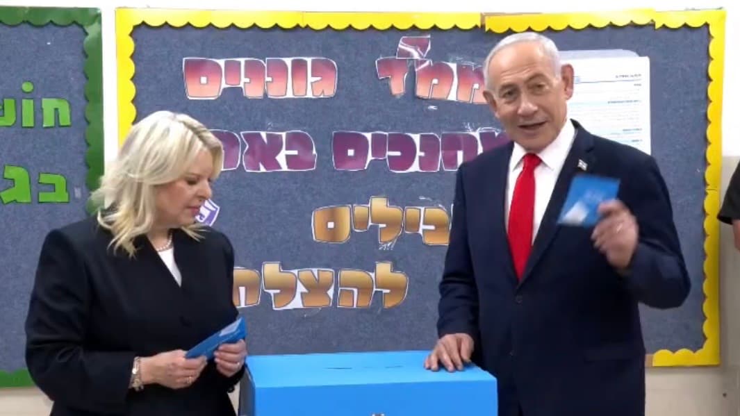 צפו | נתניהו הצביע בירושלים: ״זהו רגע גורלי, אנחנו יודעים מה מוטל על הכף״