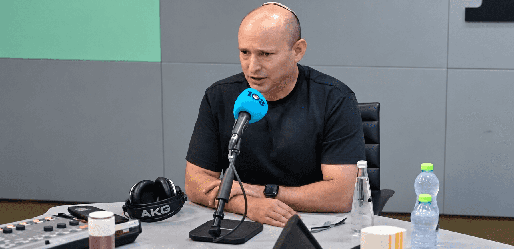 בנט העניק לעצמו תפקיד חדש: "גם כשהייתי רמטכ״ל" | צפו