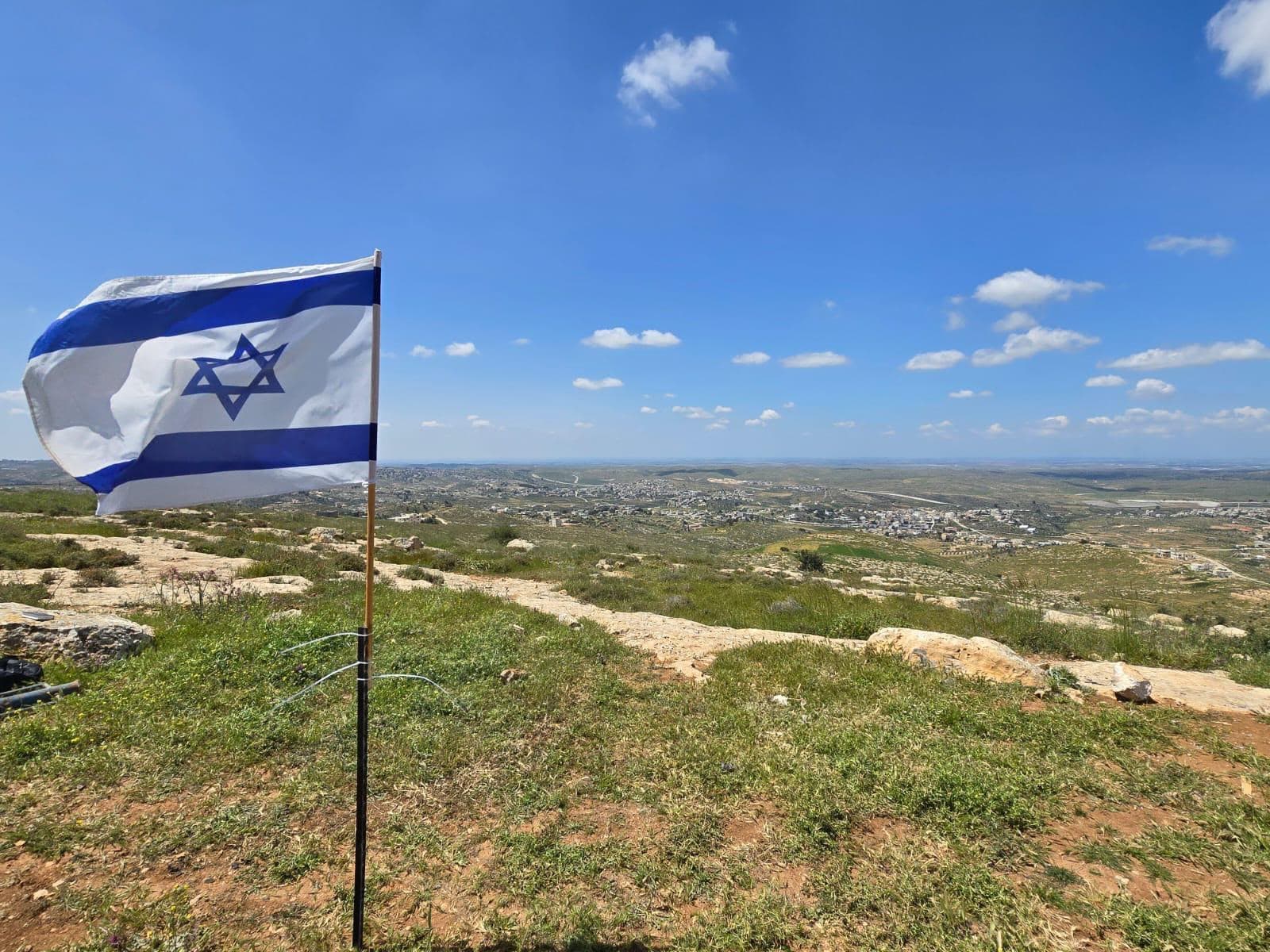 בעקבות הפיגוע: 8 נקודות התיישבות חדשות בהר חברון - סמוטריץ': "ממשיכים את המהפכה"