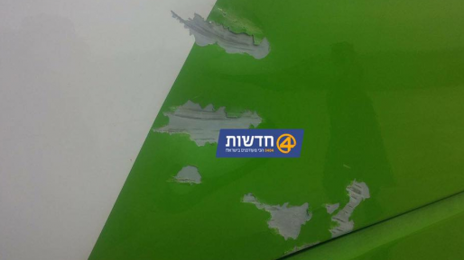 צילום: חדשות 0404 אוטובוס שהסיע מטיילים בסיור מודרך הותקף באבנים סמוך לאלון מורה