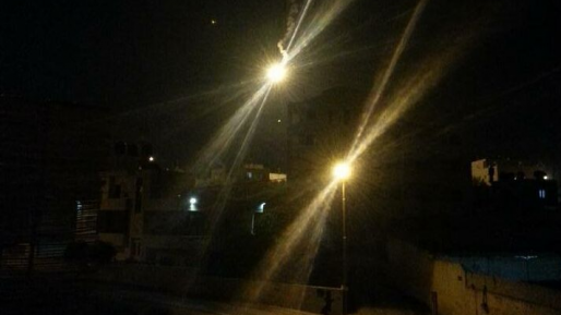 צילום: תקשורת ערבית מחבלים פתחו בירי לעבר רכב משטרה בסמוך לקלנדיה