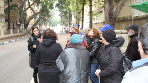 צילום: חדשות 0404 מרכז מורשת בגין בקרית אתא מרחיב את פעילותו בעיר מקיים סיורים בנושא זהות יהודית וצדק חברתי לתלמידים ולגמלאים