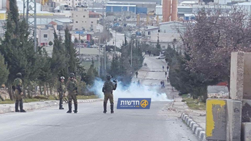 צילום: חדשות 0404 לוחם מג״ב נפצע מפגיעת זיקוק שירו מפגעים באזור א-ראם