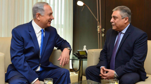 צילום: קובי גדעון, לע נתניהו דן עם השגריר המצרי ביחסים בין שתי המדינות