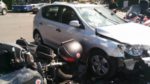 צילום: עידן שינה, תיעוד מבצעי מד רוכב אופנוע נפצע קשה בתאונת דרכים בתל אביב