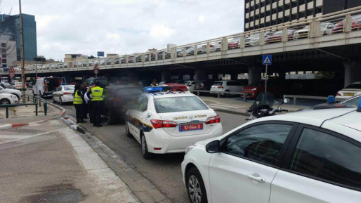 צילום: חטיבת דובר המשטרה נהגת נמלטה מהמשטרה בתל אביב ופגעה בשוטר