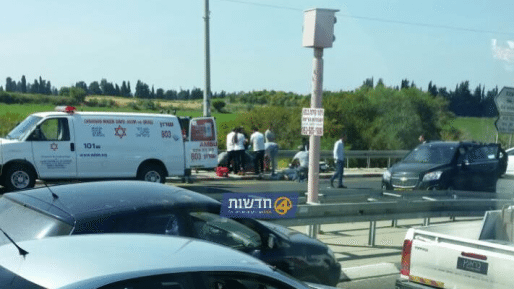 צילום: אוריאל אלברט הרוג ופצועה אנוש בתאונה בין רכב לאופנוע סמוך לצומת פרדסיה