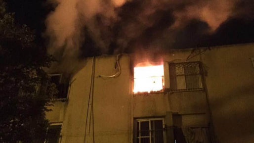 צילום: חדשות 0404 הרוגה ונפגעים קל בשריפה שפרצה בבניין מגורים בחדרה