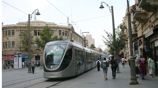 צילום: חדשות 0404 רכבת קלה, אוטובוסים, בית כנסת, מסעדה, סופר ועוד | המסלול של חולה קורונה 127