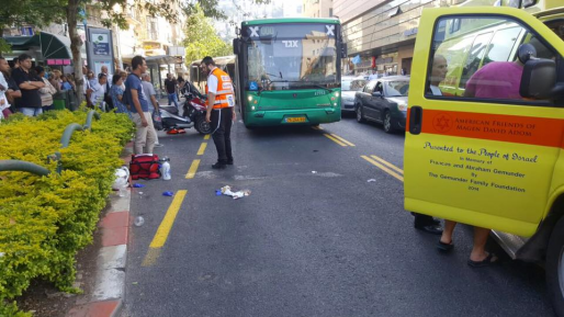 צילום: איחוד הצלה בן 40 נפגע מאוטובוס בחיפה – מצבו קשה