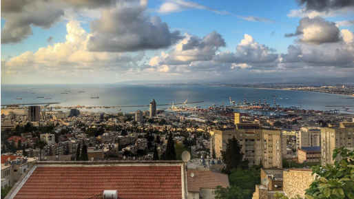 צילום: גל ג'יבלי הולכת רגל נפצעה מפגיעת רכב בעכו