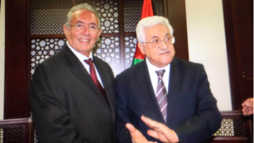 צילום: דוברות עיריית מעלות ראש העיר מעלות ביקר הלילה את אבו מאזן. התושבים: "שיתבייש – חרפה"