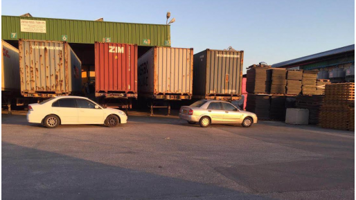 צילום: ראובן כראזי שביתת פתע במפעל פלצ"יב – המפעל שלנו חסום