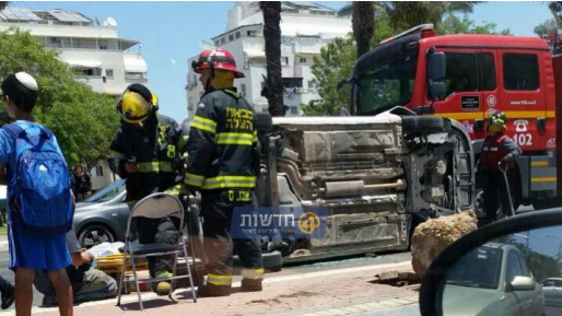 צילום: שמעון רביבו רכב התהפך באשקלון – כוחות כיבוי הוזעקו לחילוץ