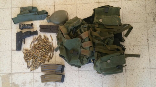 צילום: דובר צה נשק ואמל"ח נתפסו בכפר קליל, 16 מבוקשים נעצרו באיו"ש