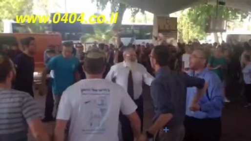 צילום: מתוך סרטון וידאו שמחת הגיוס: כך נראה הנוער שלנו בדרכו לצבא
