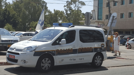 צילום: חדשות 0404 אלמונים שדדו באיומי סכין תחנת דלק בכביש 90 – המשטרה פתחה בסריקות