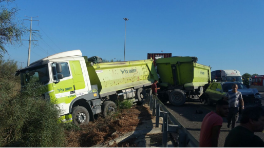 צילום: מדברים תקשורת הרוג בתאונת דרכים סמוך למחלף אשדוד