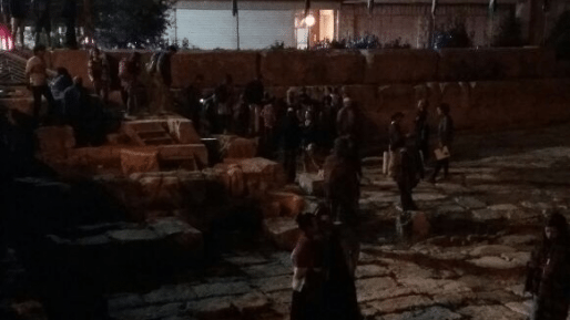 צילום: אביתר ליכטמן צפו: מאות מבקרים הלילה באתר המקראי אלוני ממרא בחברון
