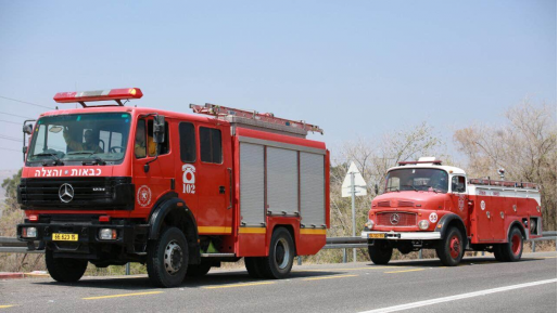 אוטובוס עלה באש סמוך לתפן וגרם לשריפת חורש סמוך