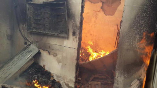 צילום: כב השריפה בזכרון יעקב: בתים עלו בלהבות וניזוקו קשות
