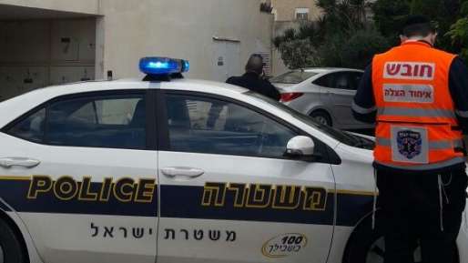 צילום: איחוד הצלה שני נערים נפצעו בתאונת אופניים חשמליים עם מעורבות רכב פרטי באשקלון