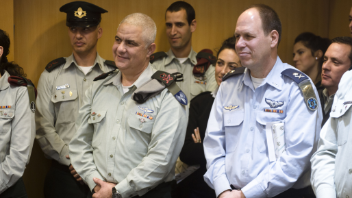 צילום: דובר צה״ל אלוף במיל׳ בריק: האלוף מוטי אלמוז העלים חומר מחברי ועדת חו״ב. תורת לחימה: ״יש לפסול את ברביבאי״