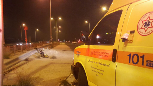 צילום: מד פועל נהרג מפגיעת רכב בכביש 6 סמוך למחלף קסם