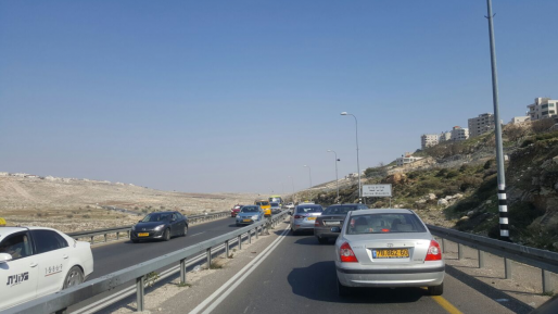 אבנים הושלכו לעבר כלי רכב סמוך לחיזמא בבנימין