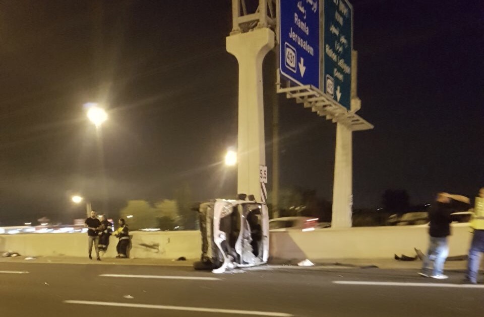 צילום: יאיר כלתיאן שמונה נפגעים בתאונת דרכים סמוך למחלף ראשל״צ