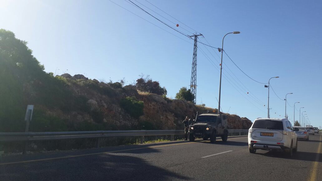 נהג שרכבו נרגם באבנים ירה ופגע במפגע