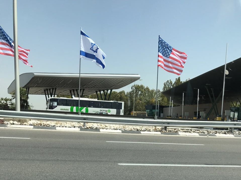 צילום: 0404 בנתב"ג החלו בהכנות לביקור דונלד טראמפ בישראל