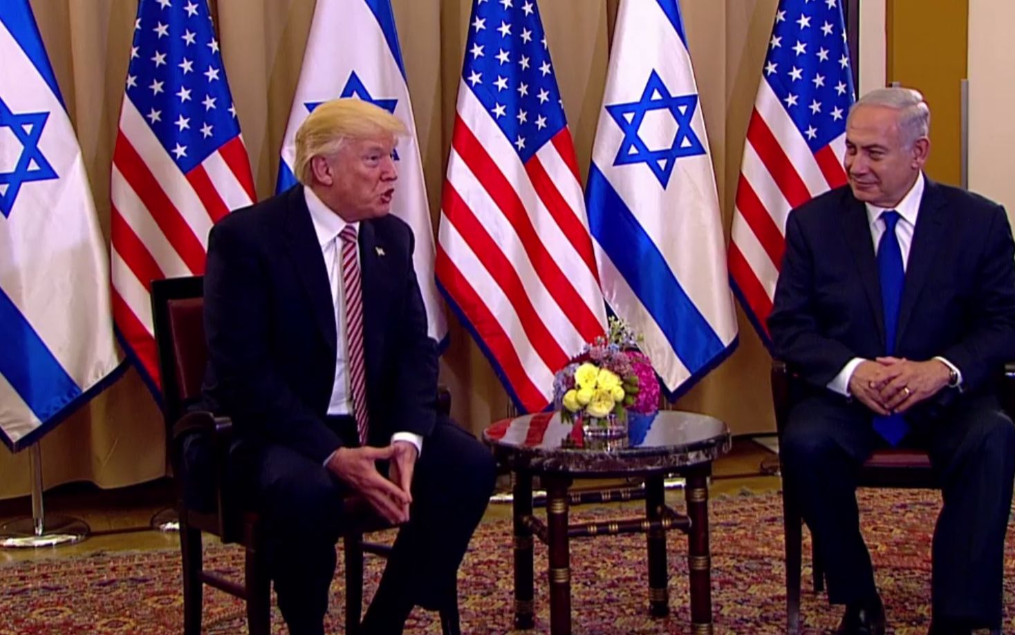 טראמפ חתם על הכרת ארה״ב בריבונות ישראל ברמת הגולן והבהיר: ״לישראל הזכות להגן על עצמה״