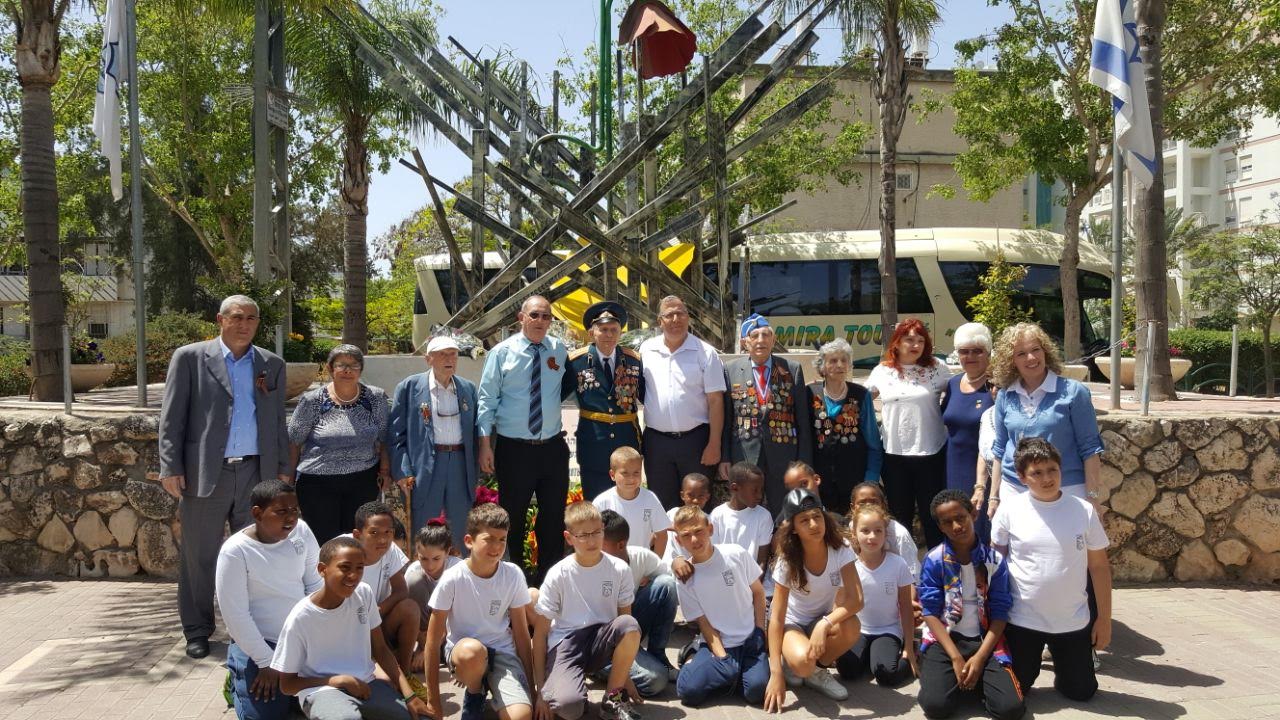 צילום: דוברות קריית ביאליק ברחבי הארץ ציינו את יום הניצחון על גרמניה הנאצית